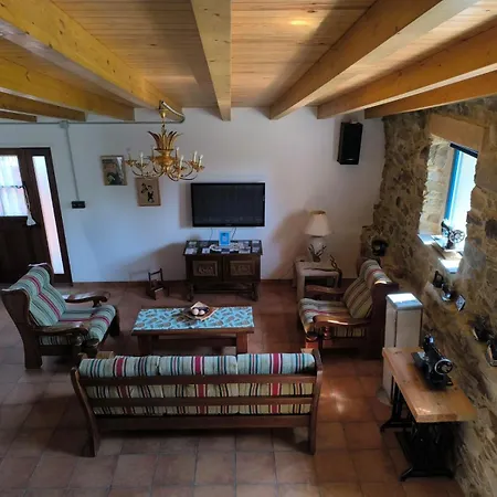 La Casa De La Fuente